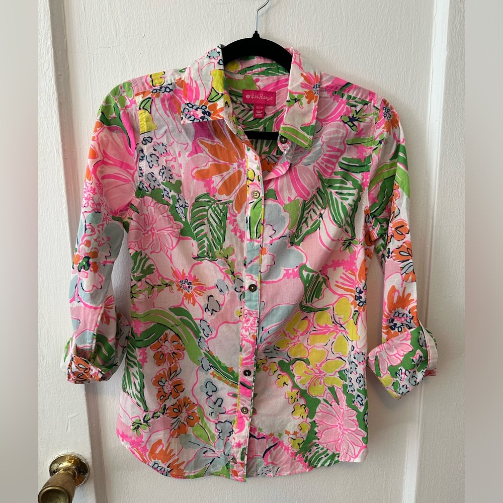Lilly Pulitzer for Target button down shirt. Size XS/TP.
